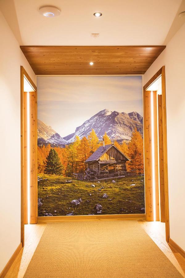 Hotel Gambswirt Tamsweg Bagian luar foto