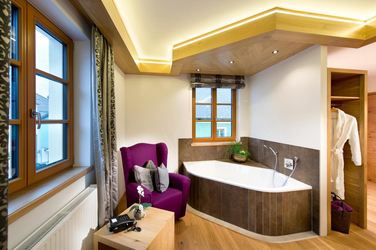 Hotel Gambswirt Tamsweg Bagian luar foto