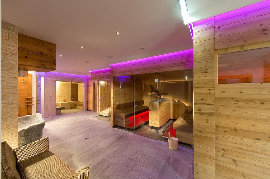 Hotel Gambswirt Tamsweg Bagian luar foto