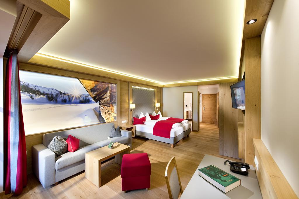 Hotel Gambswirt Tamsweg Bagian luar foto