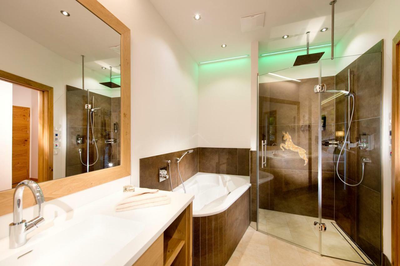 Hotel Gambswirt Tamsweg Bagian luar foto